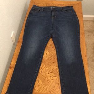 Old Navy Curvy Straight Jeans